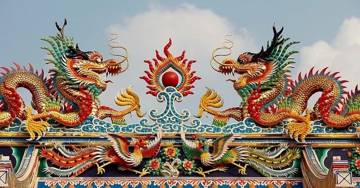 Змей горыныч с новым годом. Орфанова виктория драконы. Дракон новый год арт. Дракончик новый год. С наступающим 2024 годом дракоша.